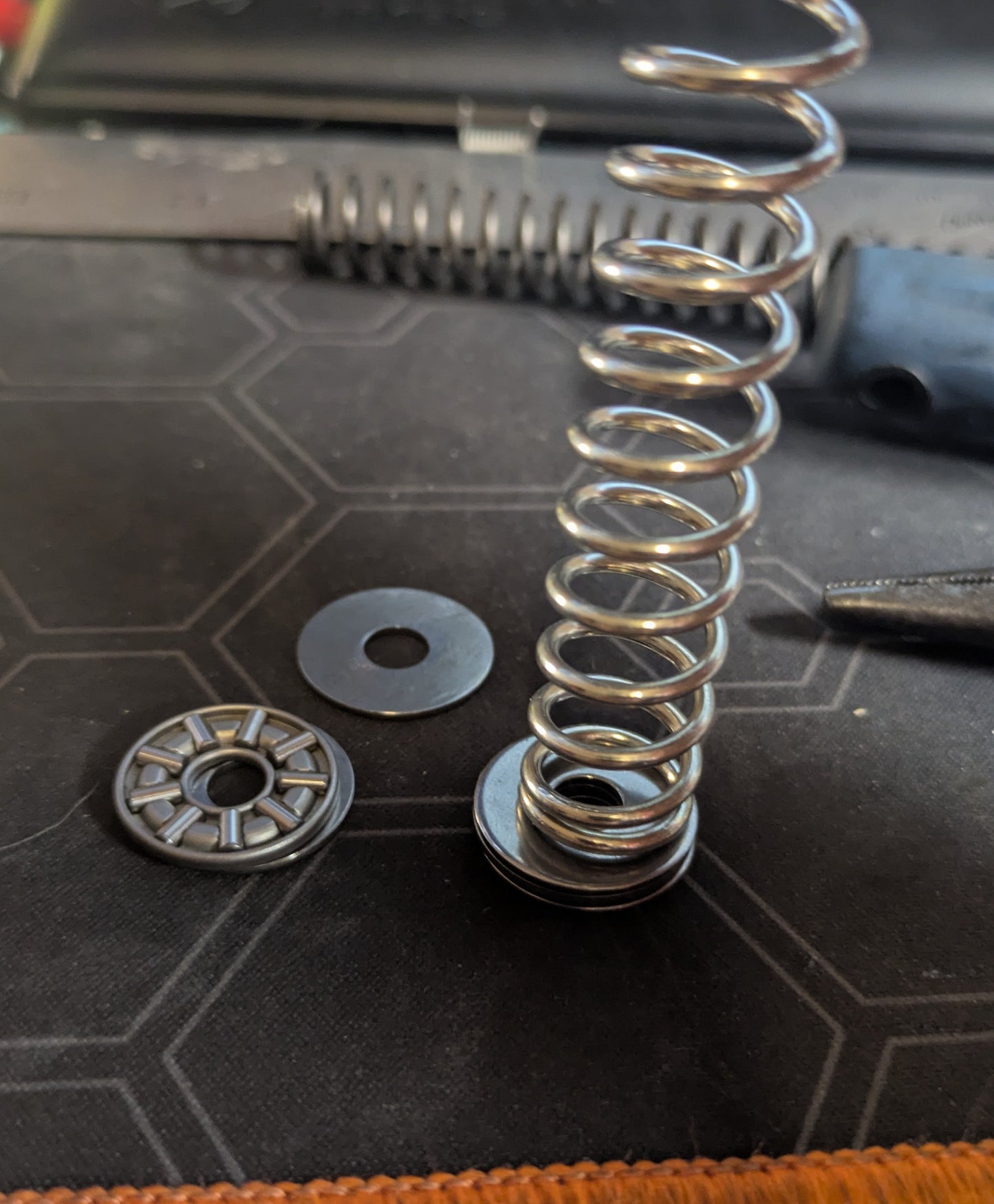 AXK0619 Thrust bearing